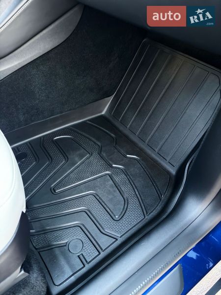 Позашляховик / Кросовер Tesla Model Y 2022 в Житомирі