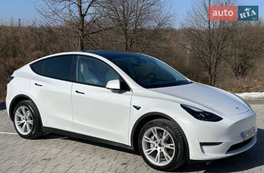 Позашляховик / Кросовер Tesla Model Y 2023 в Львові фото 8 Позашляховик / Кросовер Tesla Model Y 2023 в Львові