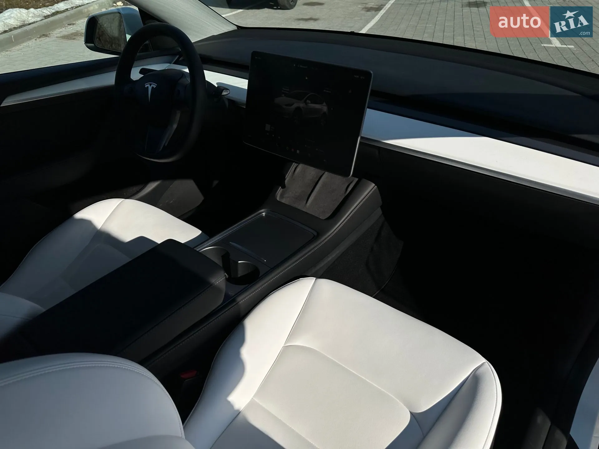 2023 Tesla Model Y - мініатюра 30
