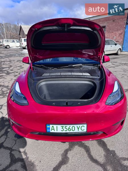 Позашляховик / Кросовер Tesla Model Y 2023 в Києві