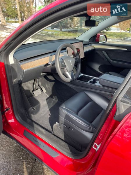 Внедорожник / Кроссовер Tesla Model Y 2023 в Житомире фото 5 Внедорожник / Кроссовер Tesla Model Y 2023 в Житомире