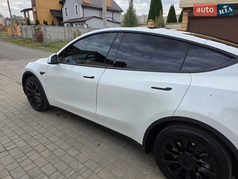 Внедорожник / Кроссовер Tesla Model Y 2022 в Одессе