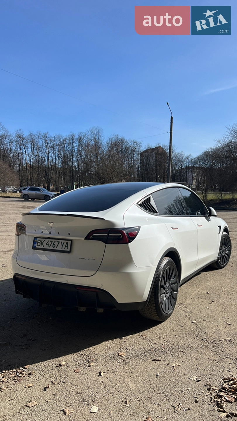 2021 Tesla Model Y - мініатюра 4