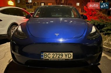 Внедорожник / Кроссовер Tesla Model Y 2023 в Львове