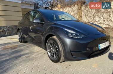 Позашляховик / Кросовер Tesla Model Y 2024 в Києві