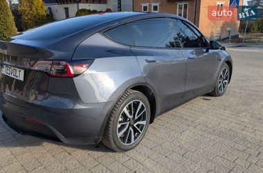 Внедорожник / Кроссовер Tesla Model Y 2023 в Львове