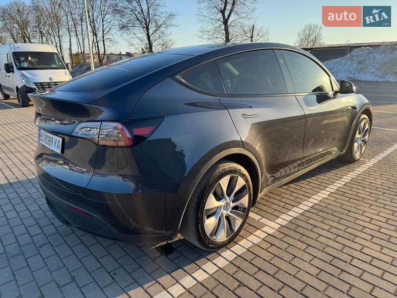 Позашляховик / Кросовер Tesla Model Y 2024 в Тернополі