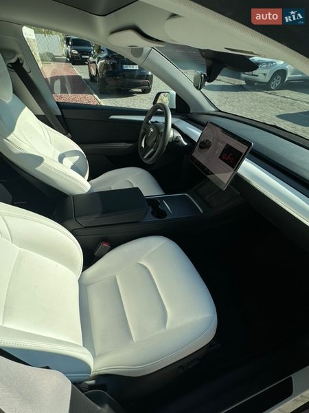 Внедорожник / Кроссовер Tesla Model Y 2023 в Виннице фото 5 Внедорожник / Кроссовер Tesla Model Y 2023 в Виннице