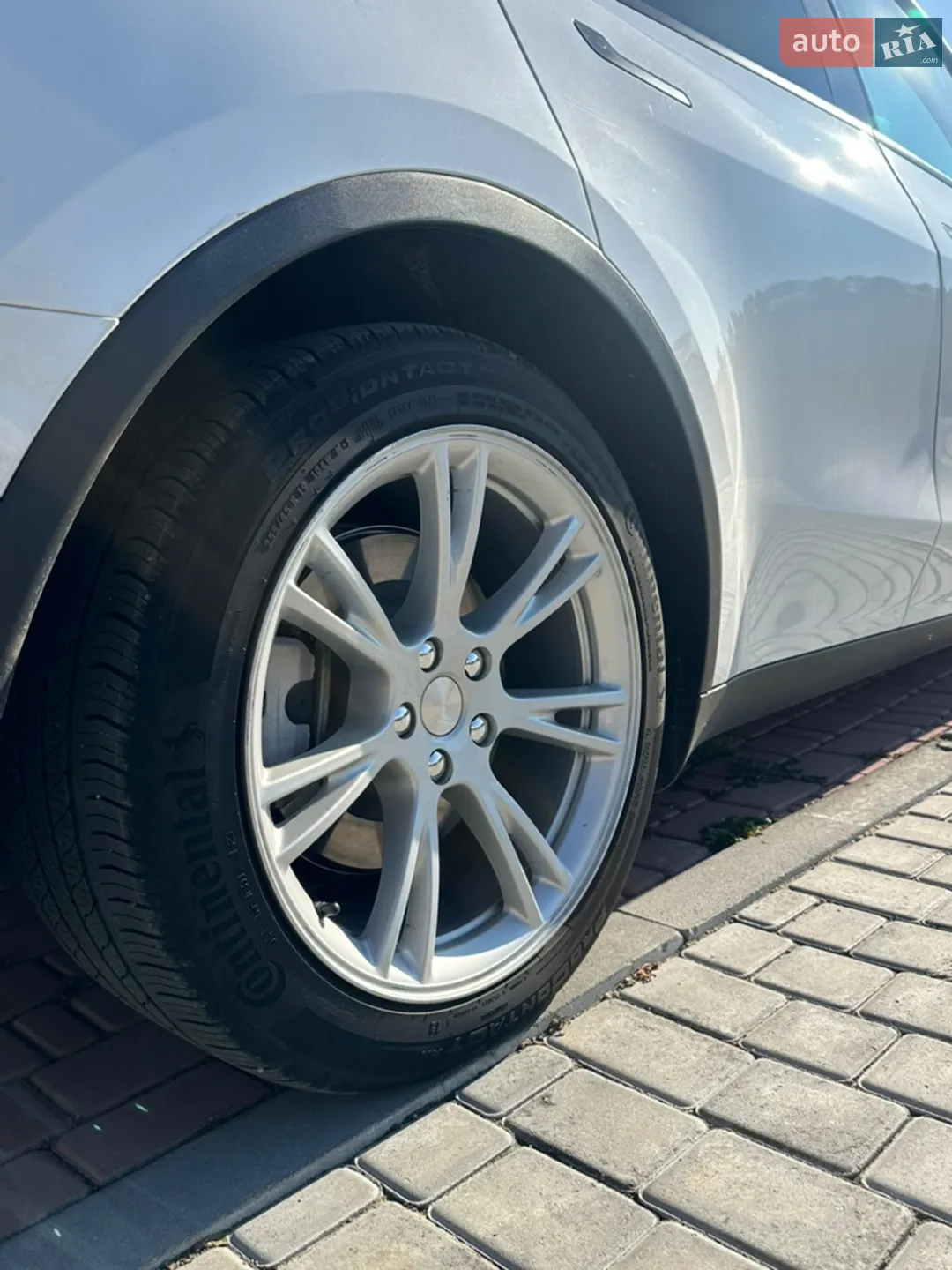 2023 Tesla Model Y - мініатюра 10