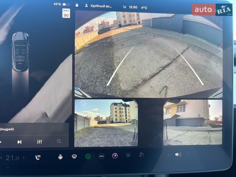 Внедорожник / Кроссовер Tesla Model Y 2023 в Черноморске