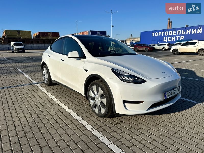 Позашляховик / Кросовер Tesla Model Y 2022 в Тернополі