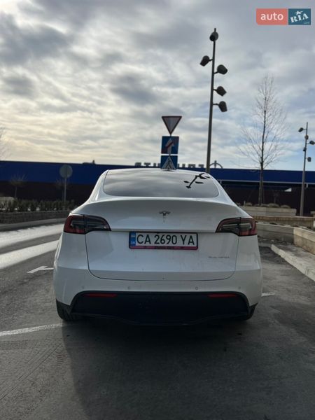 Внедорожник / Кроссовер Tesla Model Y 2020 в Умани
