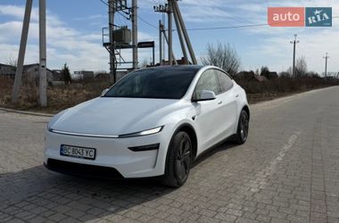 Внедорожник / Кроссовер Tesla Model Y 2025 в Львове