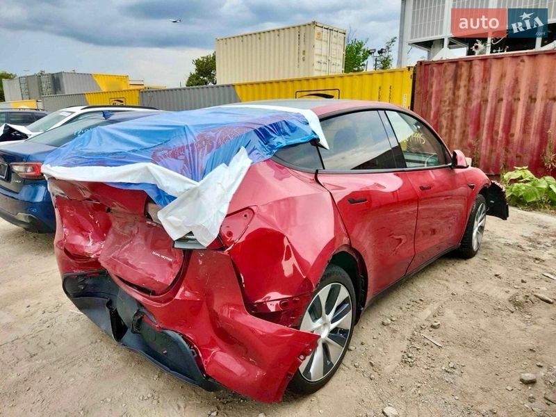 Позашляховик / Кросовер Tesla Model Y 2021 в Дніпрі