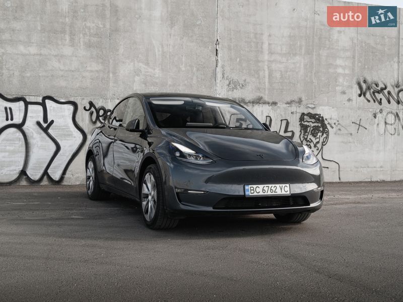Внедорожник / Кроссовер Tesla Model Y 2022 в Львове
