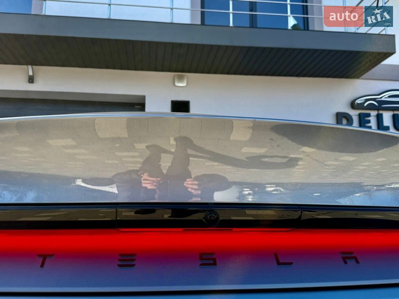 Внедорожник / Кроссовер Tesla Model Y 2025 в Дрогобыче