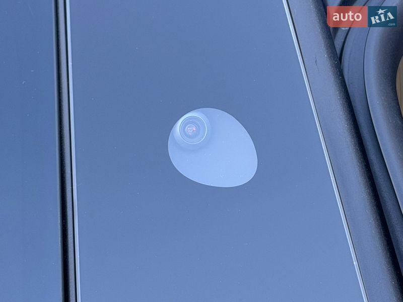 Внедорожник / Кроссовер Tesla Model Y 2025 в Дрогобыче