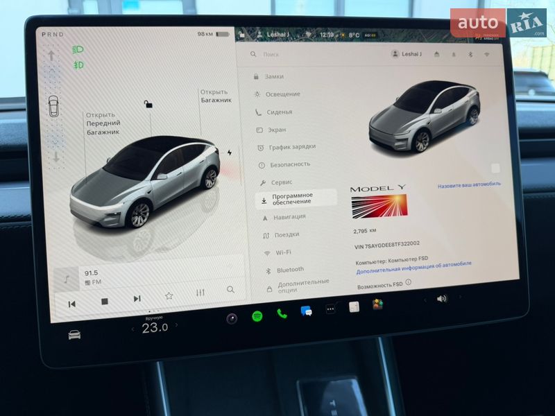 Внедорожник / Кроссовер Tesla Model Y 2025 в Дрогобыче