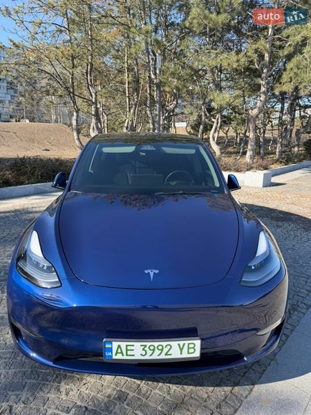 Позашляховик / Кросовер Tesla Model Y 2023 в Дніпрі