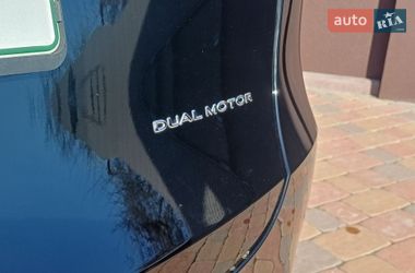Внедорожник / Кроссовер Tesla Model Y 2022 в Полтаве