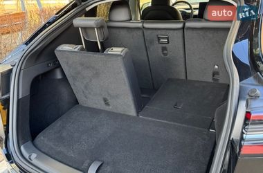 Внедорожник / Кроссовер Tesla Model Y 2025 в Киеве