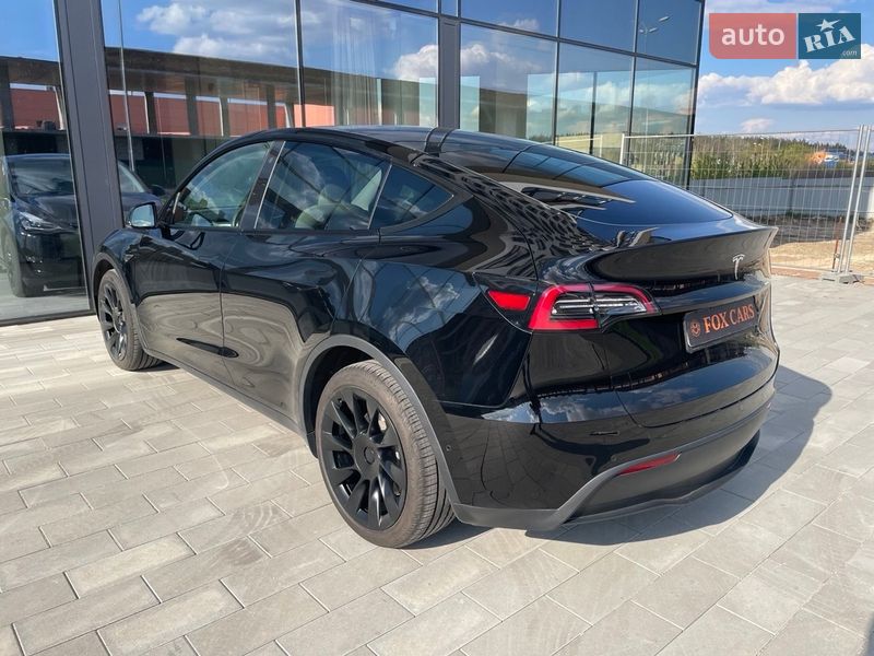 Позашляховик / Кросовер Tesla Model Y 2020 в Києві