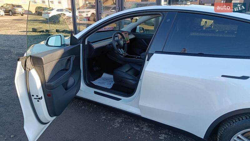 Внедорожник / Кроссовер Tesla Model Y 2020 в Луцке