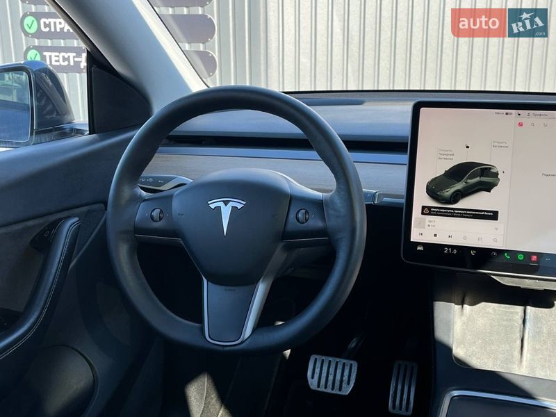 Внедорожник / Кроссовер Tesla Model Y 2021 в Львове