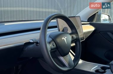 Позашляховик / Кросовер Tesla Model Y 2021 в Львові