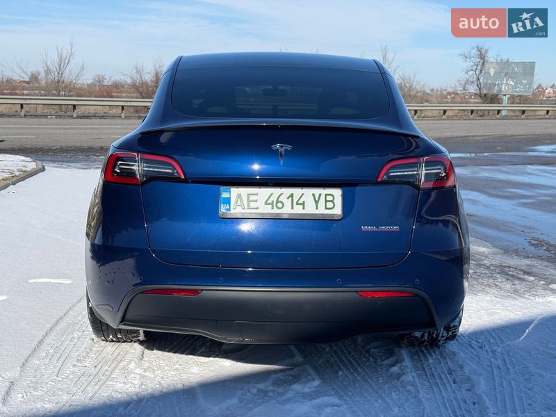 Внедорожник / Кроссовер Tesla Model Y 2022 в Днепре