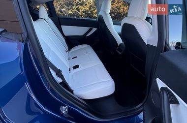 Позашляховик / Кросовер Tesla Model Y 2022 в Дніпрі