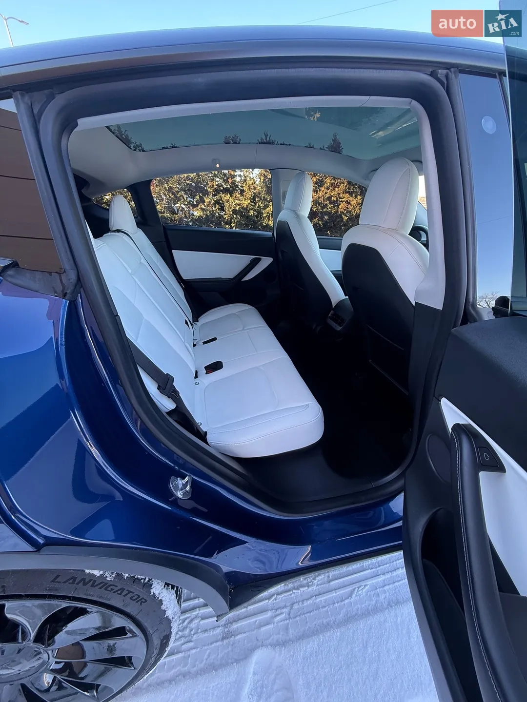 2022 Tesla Model Y - мініатюра 5