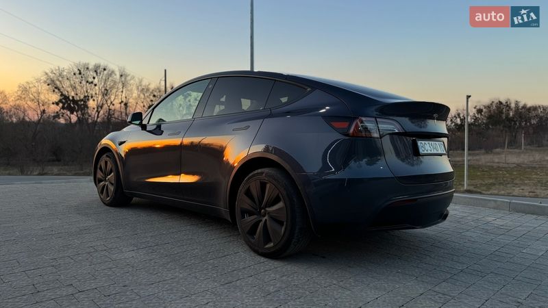 Внедорожник / Кроссовер Tesla Model Y 2022 в Львове фото 12 Внедорожник / Кроссовер Tesla Model Y 2022 в Львове