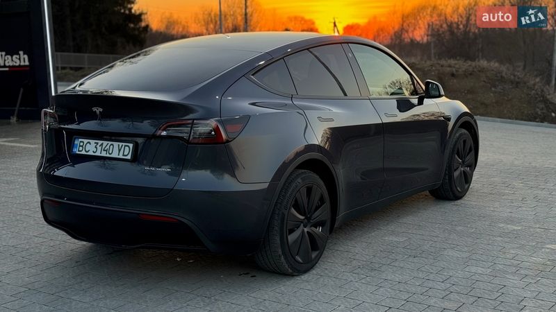 Внедорожник / Кроссовер Tesla Model Y 2022 в Львове фото 17 Внедорожник / Кроссовер Tesla Model Y 2022 в Львове