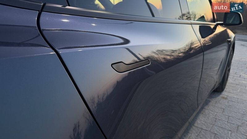 Внедорожник / Кроссовер Tesla Model Y 2022 в Львове фото 30 Внедорожник / Кроссовер Tesla Model Y 2022 в Львове