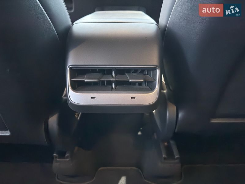Внедорожник / Кроссовер Tesla Model Y 2022 в Львове фото 59 Внедорожник / Кроссовер Tesla Model Y 2022 в Львове