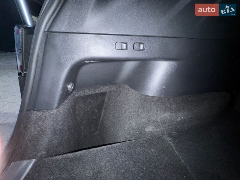 Внедорожник / Кроссовер Tesla Model Y 2022 в Львове фото 68 Внедорожник / Кроссовер Tesla Model Y 2022 в Львове