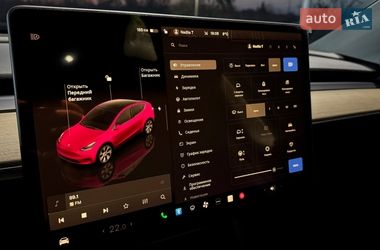Внедорожник / Кроссовер Tesla Model Y 2022 в Львове