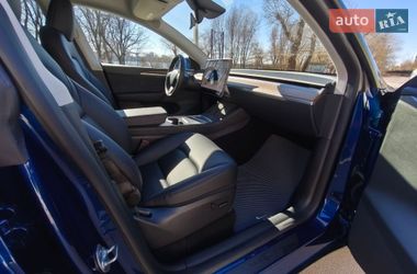 Позашляховик / Кросовер Tesla Model Y 2024 в Дніпрі