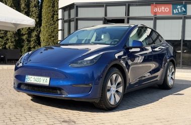 Позашляховик / Кросовер Tesla Model Y 2023 в Львові