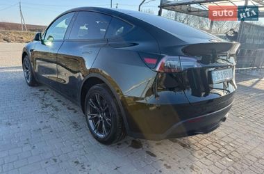 Внедорожник / Кроссовер Tesla Model Y 2024 в Рудки