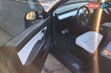 Внедорожник / Кроссовер Tesla Model Y 2020 в Буче