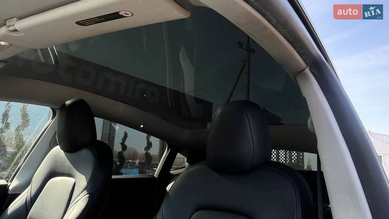Внедорожник / Кроссовер Tesla Model Y 2021 в Луцке фото 12 Внедорожник / Кроссовер Tesla Model Y 2021 в Луцке