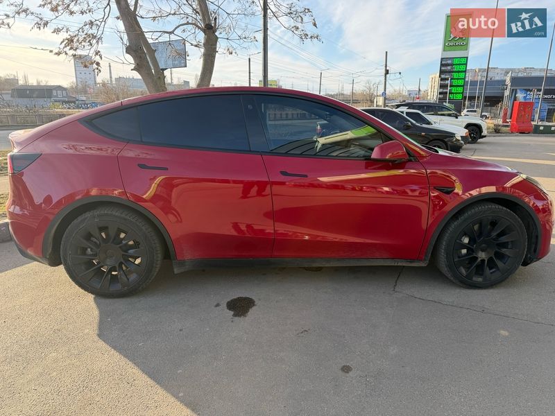Внедорожник / Кроссовер Tesla Model Y 2020 в Кропивницком