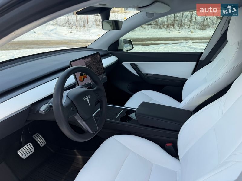 Внедорожник / Кроссовер Tesla Model Y 2020 в Ивано-Франковске