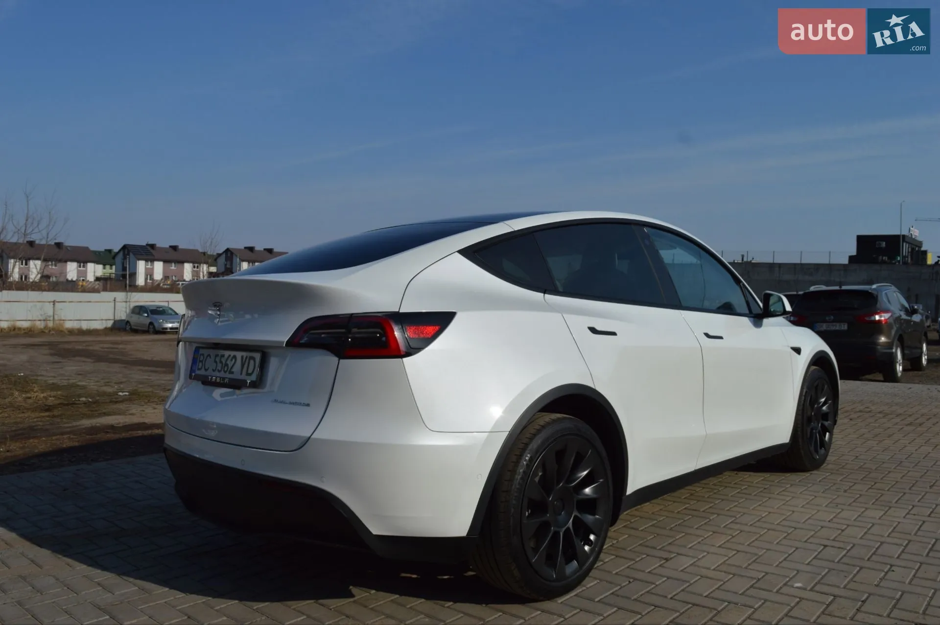 2020 Tesla Model Y - мініатюра 3