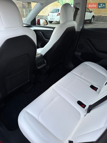 Внедорожник / Кроссовер Tesla Model Y 2022 в Луцке фото 41 Внедорожник / Кроссовер Tesla Model Y 2022 в Луцке