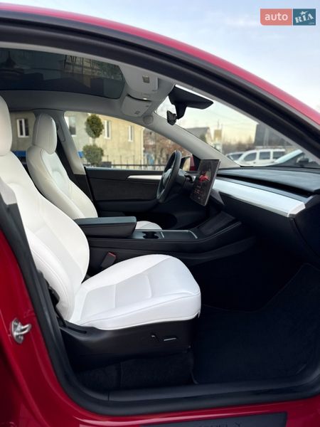 Внедорожник / Кроссовер Tesla Model Y 2022 в Луцке фото 48 Внедорожник / Кроссовер Tesla Model Y 2022 в Луцке