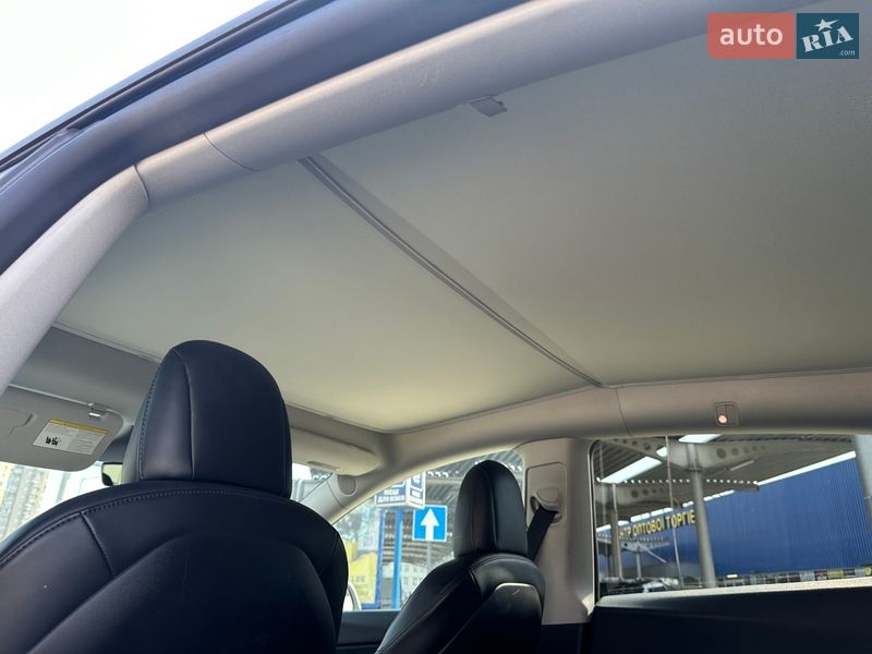 Позашляховик / Кросовер Tesla Model Y 2021 в Львові