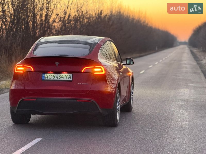 Внедорожник / Кроссовер Tesla Model Y 2022 в Луцке фото 8 Внедорожник / Кроссовер Tesla Model Y 2022 в Луцке